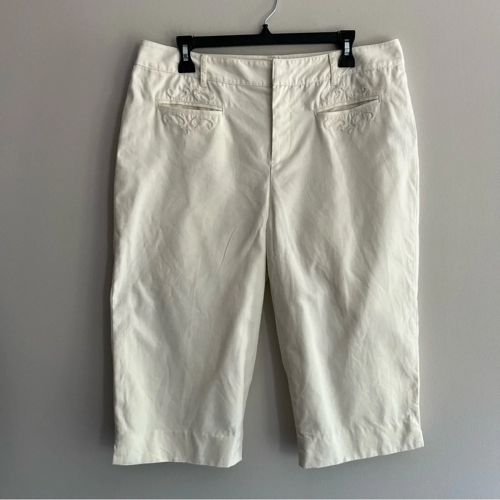 Ralph Lauren Cream Women's Bermudas size 12